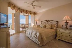 7117 Pelican Bay Blvd, Naples, FL 34108 - Photo 5