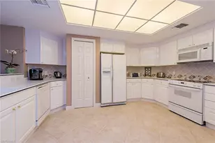 7117 Pelican Bay Blvd, Naples, FL 34108 - Photo 7