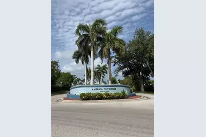 5769 Pink Panther Dr, Fort Myers, FL 33908 - Photo 1