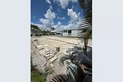 5769 Pink Panther Dr, Fort Myers, FL 33908 - Photo 15