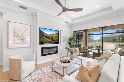 8834 Vaccaro Ct, Naples, FL 34119 - Photo 5