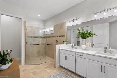 8834 Vaccaro Ct, Naples, FL 34119 - Photo 21