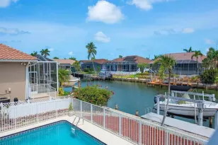 1132 Bond Ct, Marco Island, FL 34145 - Photo 5