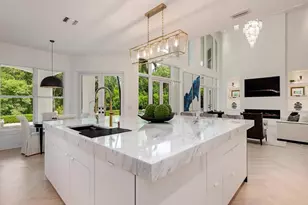 9129 The Ln, Naples, FL 34109 - Photo 5