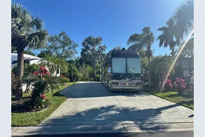 1650 Diamond Lake Cir, Naples, FL 34114 - Photo 1