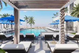 6869 Grenadier Blvd, Naples, FL 34108 - Photo 9