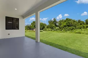 611 Lincoln Ave, Lehigh Acres, FL 33972 - Photo 27