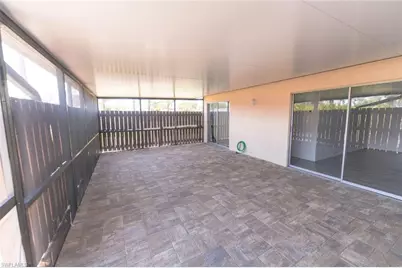 5620 Foxlake Dr, North Fort Myers, FL 33917 - Photo 7