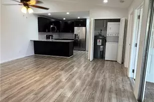 5620 Foxlake Dr, North Fort Myers, FL 33917 - Photo 9