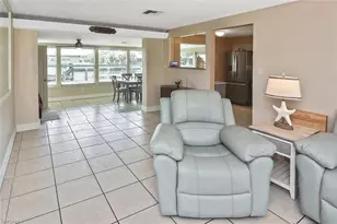 467 Stipe St, North Fort Myers, FL 33903 - Photo 5