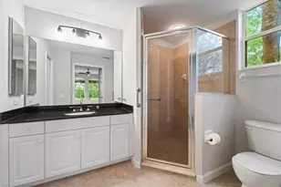 10044 Heather Ln, Naples, FL 34119 - Photo 15