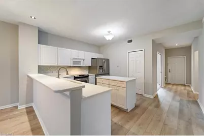 10044 Heather Ln #1501, Naples, FL 34119 - Photo 9