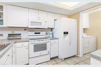 4549 SE 5th Pl #211, Cape Coral, FL 33904 - Photo 9