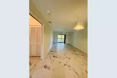 642 SE 13th Pl #5, Cape Coral, FL 33990 - Photo 11