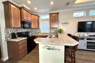 10819 Short-Tailed Hawk Cir, Estero, FL 33928 - Photo 11