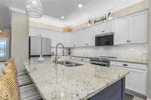 19545 Utopia Ln, Estero, FL 33928 - Photo 9