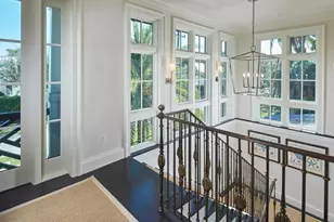 167 4th St N, Naples, FL 34102 - Photo 13