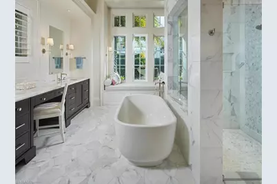 167 4th St N, Naples, FL 34102 - Photo 11