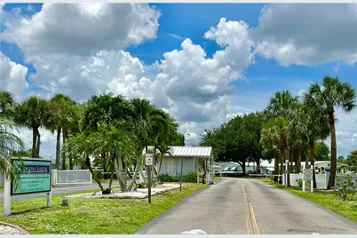 5121 Fiddleleaf Dr, Fort Myers, FL 33905 - Photo 31