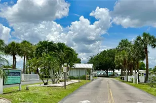 5121 Fiddleleaf Dr, Fort Myers, FL 33905 - Photo 31