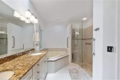 816 Turkey Oak Ln, Naples, FL 34108 - Photo 17