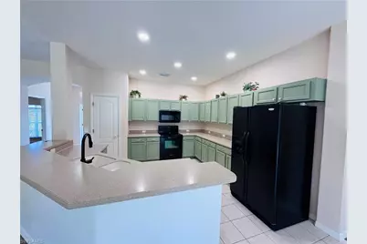 2849 SW 25th Pl, Cape Coral, FL 33914 - Photo 23