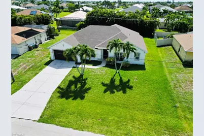 2849 SW 25th Pl, Cape Coral, FL 33914 - Photo 3