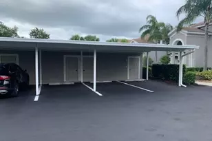 9583 Hemingway Ln, Fort Myers, FL 33913 - Photo 3