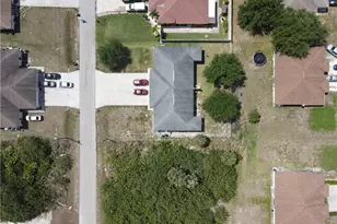 4520 19th St SW, Lehigh Acres, FL 33973 - Photo 3