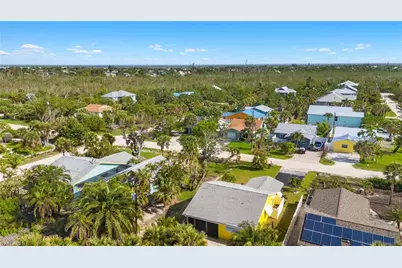 1672 Atlanta Plaza Dr, Sanibel, FL 33957 - Photo 27