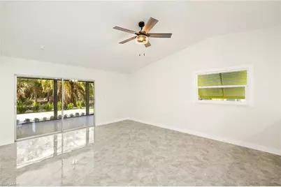 1672 Atlanta Plaza Dr, Sanibel, FL 33957 - Photo 9