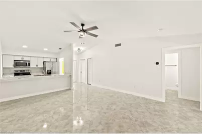 1672 Atlanta Plaza Dr, Sanibel, FL 33957 - Photo 5