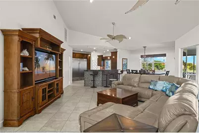 1564 Middle Gulf Dr, Sanibel, FL 33957 - Photo 9