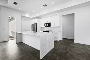 3324 27th Ave NE, Naples, FL 34120 - Photo 7