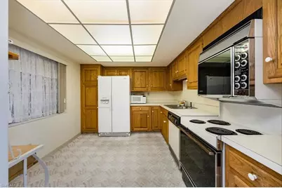 415 Augusta Blvd #110, Naples, FL 34113 - Photo 17