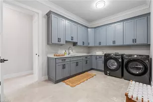 240 Allamanda Wy, Naples, FL 34114 - Photo 25