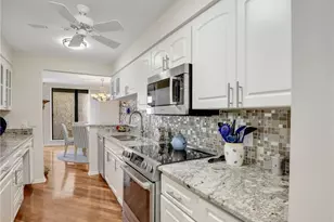 4005 Gulf Shore Blvd N, Naples, FL 34103 - Photo 27