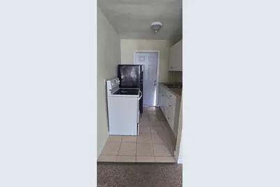 3049 2nd St #1, Fort Myers, FL 33916 - Photo 7