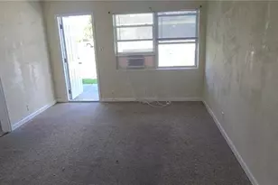 3049 2nd St, Fort Myers, FL 33916 - Photo 11