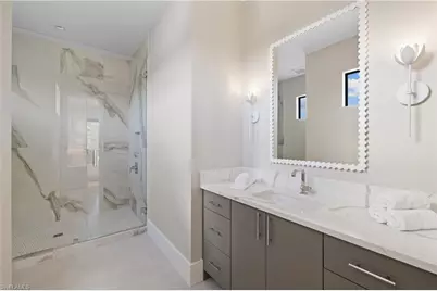 850 10th St N, Naples, FL 34102 - Photo 33