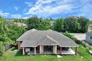 3515 20th St SW, Lehigh Acres, FL 33976 - Photo 3