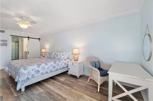 2445 W Gulf Dr, Sanibel, FL 33957 - Photo 19