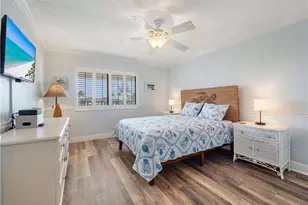 2445 W Gulf Dr, Sanibel, FL 33957 - Photo 25