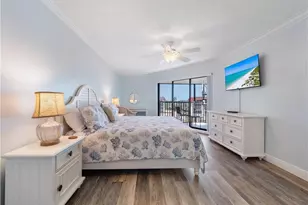 2445 W Gulf Dr, Sanibel, FL 33957 - Photo 21