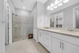 7690 Jacaranda Ln, Naples, FL 34114 - Photo 19