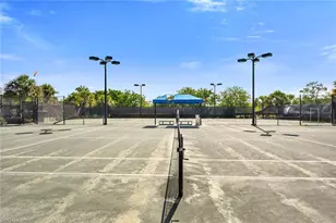 7690 Jacaranda Ln, Naples, FL 34114 - Photo 39