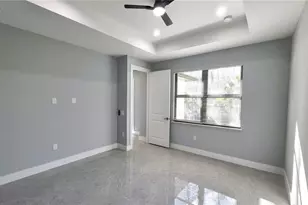 532 41st Ave NE, Naples, FL 34120 - Photo 17