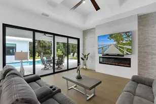 3475 3rd Ave SW, Naples, FL 34117 - Photo 9