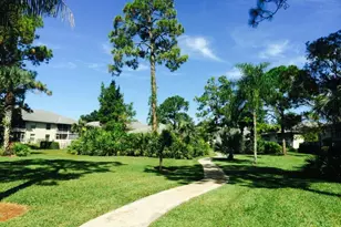 717 Landover Cir, Naples, FL 34104 - Photo 23