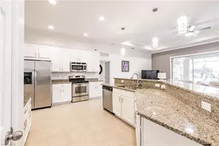 3260 Magnolia Landing Ln, North Fort Myers, FL 33917 - Photo 13